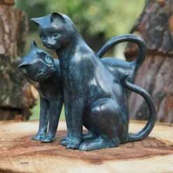 Blaue Bronze Katzen Gartenfigur Sitzend - Max & Milan