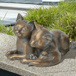 Bronze Garten Katzenskulptur - Liegende Katzenwelpen - Kätzchen