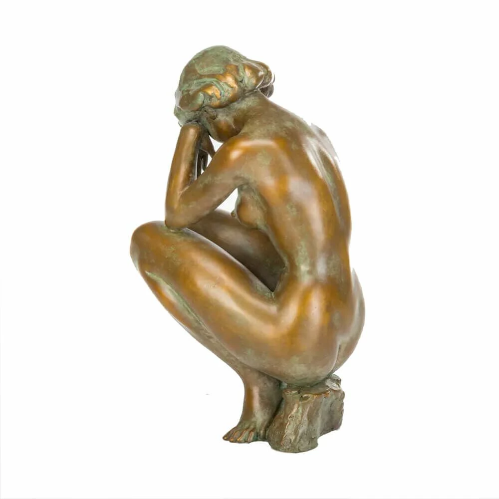 Bronzeskulptur Frau Sitzt Auf Stein - Limitiert - Bunte Steine 6 Bronzeskulptur Frau Sitzt Auf Stein - Limitiert - Bunte Steine – Bild 4