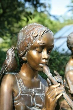 Bronzestatuen Flötenspieler Set - Limitierte Auflage - Mädchen Und Junge Set -Outlet GARTENTRAUM Store bronzestatuen floetenspieler set limitierte auflage maedchen und junge set3