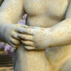 Deko Engel Skulptur Auf Kugel - Maximilian -Outlet GARTENTRAUM Store deko engel skulptur auf kugel maximilian4