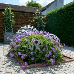 Deko Garten Kugel Aus Metallstreifen In Grau Oder Rost - Leforida -Outlet GARTENTRAUM Store deko garten kugel aus metallstreifen in grau oder rost leforida5