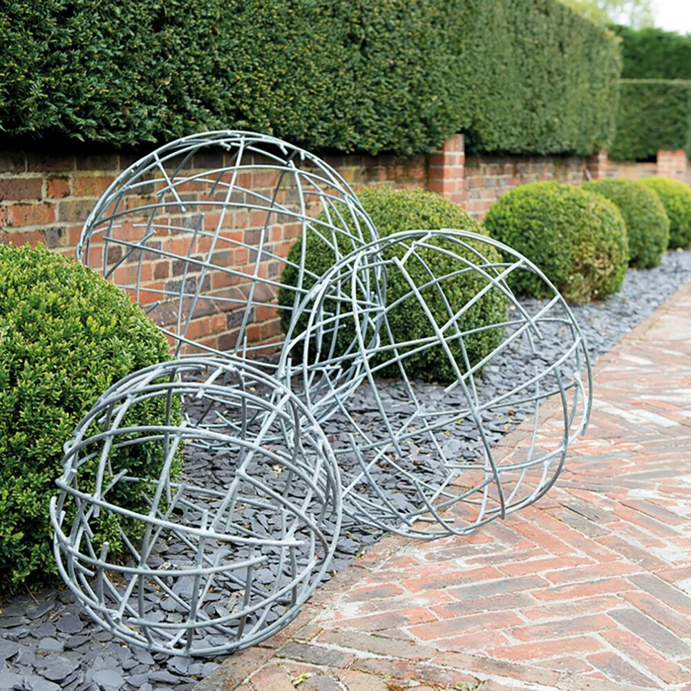 Deko Kugel Für Den Außenbereich Aus Metall Mit Rundstreben - Ollegiro Meno 3 Deko Kugel Für Den Außenbereich Aus Metall Mit Rundstreben - Ollegiro Meno