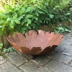 Dekorative Schale Aus Rost Metall Für Den Garten - Testa Gratum