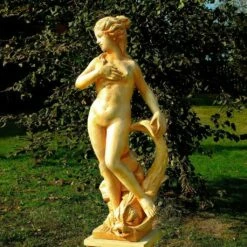 Einzigartige Frauen Aktskulptur Aus Steinguss Mit Fisch - Gloriana