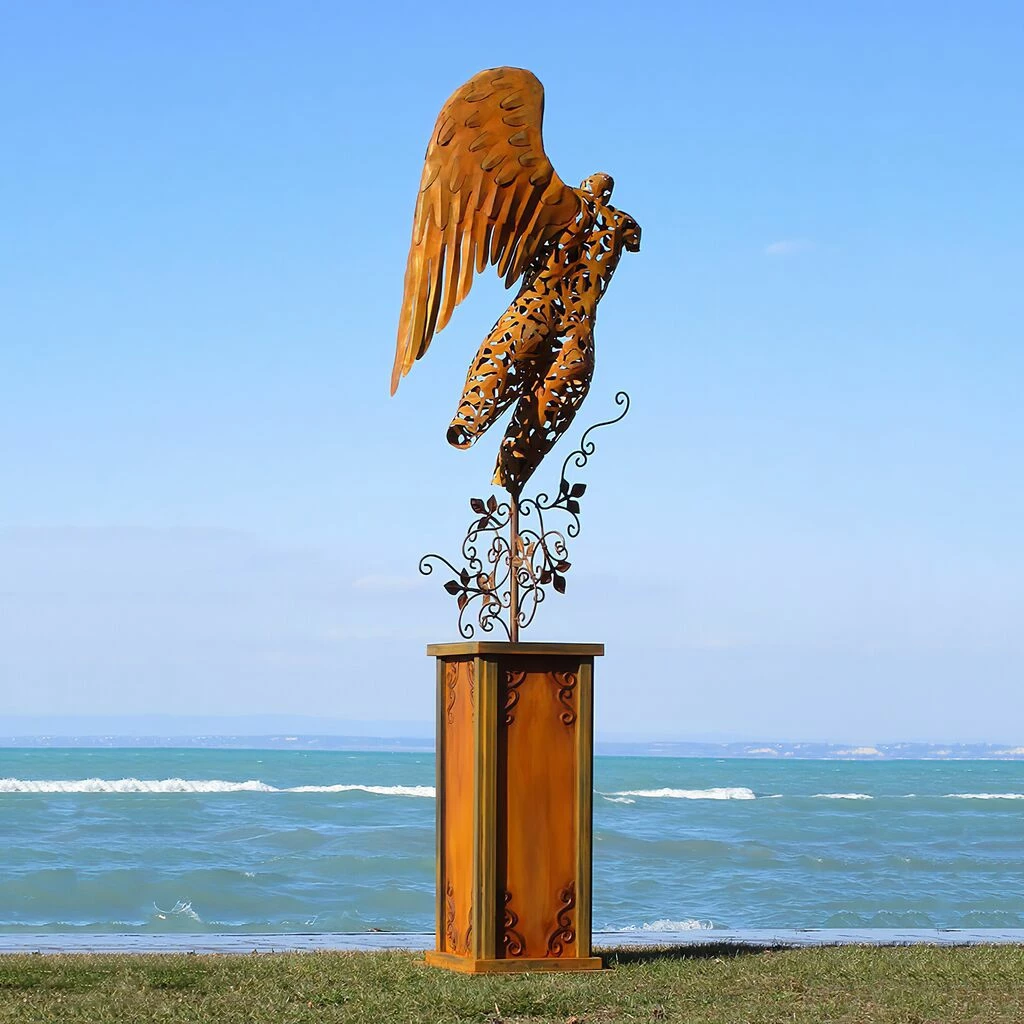 Engel Torso Mit Podest Aus Metall Im Floralen Design - Volantini 5 Engel Torso Mit Podest Aus Metall Im Floralen Design - Volantini – Bild 3