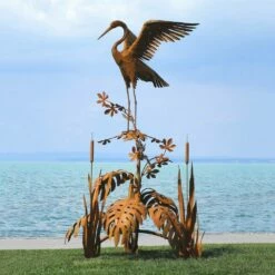 Große Vogelskulptur Aus Metall - Reiher Sitzt Auf Schilf - Atadia 8 Große Vogelskulptur Aus Metall - Reiher Sitzt Auf Schilf - Atadia -Outlet GARTENTRAUM Store grosse vogelskulptur aus metall reiher sitzt auf schilf atadia3