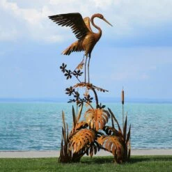 Große Vogelskulptur Aus Metall - Reiher Sitzt Auf Schilf - Atadia 9 Große Vogelskulptur Aus Metall - Reiher Sitzt Auf Schilf - Atadia -Outlet GARTENTRAUM Store grosse vogelskulptur aus metall reiher sitzt auf schilf atadia4