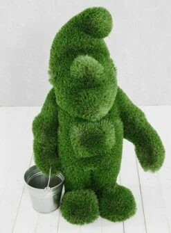 Großer Gartenzwerg Aus GFK & Kunstrasen - Topiary - Emerich 18 Großer Gartenzwerg Aus GFK & Kunstrasen - Topiary - Emerich -Outlet GARTENTRAUM Store grosser gartenzwerg aus gfk kunstrasen topiary emerich9