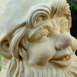 Großer Gartenzwerg Steinguss - Walter 10 Großer Gartenzwerg Steinguss - Walter -Outlet GARTENTRAUM Store grosser gartenzwerg steinguss walter4