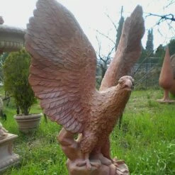 Großer Terrakotta Adler Für Den Garten - Aquila