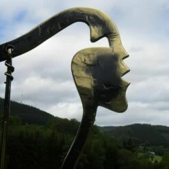 Handgeschmiedete Engelsharfe Aus Bronze Mit Holzsockel - Aingeru 7 Handgeschmiedete Engelsharfe Aus Bronze Mit Holzsockel - Aingeru -Outlet GARTENTRAUM Store handgeschmiedete engelsharfe aus bronze mit holzsockel aingeru3