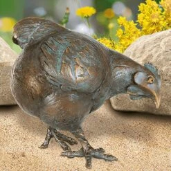Hühnerfigur Als Gartendeko - Henne Aus Bronze - Huhn