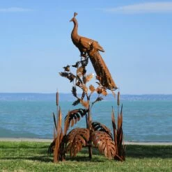 Imposante Pfau Tierfigur Aus Metall Auf Schilf - Paonalo 8 Imposante Pfau Tierfigur Aus Metall Auf Schilf - Paonalo -Outlet GARTENTRAUM Store imposante pfau tierfigur aus metall auf schilf paonalo3