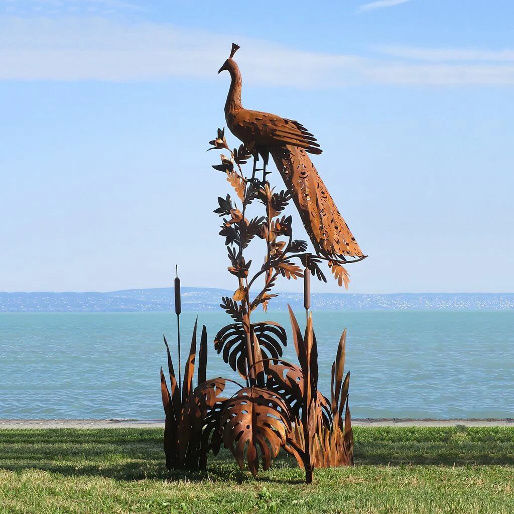 Imposante Pfau Tierfigur Aus Metall Auf Schilf - Paonalo 6 Imposante Pfau Tierfigur Aus Metall Auf Schilf - Paonalo – Bild 4