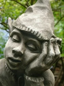 Kantenhocker Wichtel Figur - Dreamer -Outlet GARTENTRAUM Store kantenhocker wichtel figur dreamer4