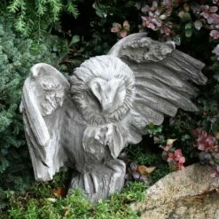 Kleine Eule Als Gartenfigur Aus Steinguss - Emanto