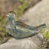 Kleine Spatzenfigur Aus Bronzeguss Mit Patina - Spatz Sitzend
