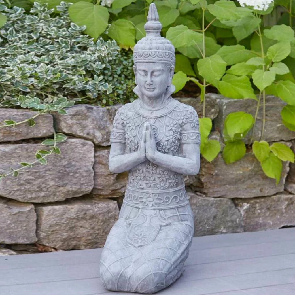 Kniende Buddha Gartenfigur Aus Polystone In Grau - Taggia 3 Kniende Buddha Gartenfigur Aus Polystone In Grau - Taggia