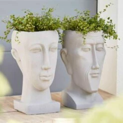 Kopf Als Pflanzgefäß Aus Glasfaser-Beton - Outdoor - Pangu -Outlet GARTENTRAUM Store kopf als pflanzgefaess aus glasfaser beton outdoor pangu2