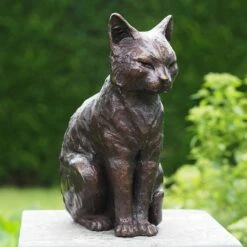 Lebensgroße Katzenstatue Sitzend Aus Bronze Als Gartendeko - Katze Fela