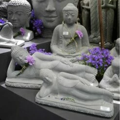 Liegende Buddha Steinfigur Aus Steinguss - Himbutari -Outlet GARTENTRAUM Store liegende buddha steinfigur aus steinguss himbutari2