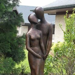 Moderne Bronze Plastik - Motiv Liebespaar