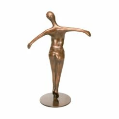 Moderne Frauenskulptur Stehend Aus Brozneguss - Traum Vom Fliegen -Outlet GARTENTRAUM Store moderne frauenskulptur stehend aus brozneguss traum vom fliegen3