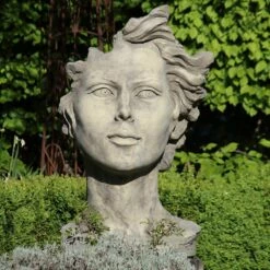 Moderne Gartenbüste Mit Frauengesicht Aus Steinguss - Calibri -Outlet GARTENTRAUM Store moderne gartenbueste mit frauengesicht aus steinguss calibri4
