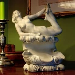 Reizvoller Frauen Akt Aus Steinguss - Eindrucksvolle Dekofigur - Clementine