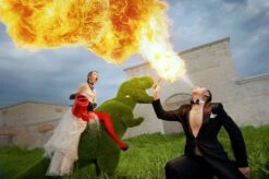 Riesige T-Rex Garten Skulptur - Topiary - GFK & Kunstrasen - Scharfzahn -Outlet GARTENTRAUM Store riesige t rex garten skulptur topiary gfk kunstrasen scharfzahn9