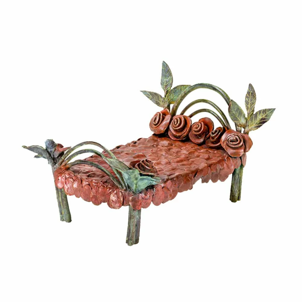 Rotes Bett Als Kunstskulptur Mit Rosen - Bronze Limitiert - Bed Of Roses 3 Rotes Bett Als Kunstskulptur Mit Rosen - Bronze Limitiert - Bed Of Roses