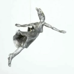 Schwebende Designer Männerskulptur Aluminium - Freefall (Her) -Outlet GARTENTRAUM Store schwebende designer maennerskulptur aluminium freefall her2