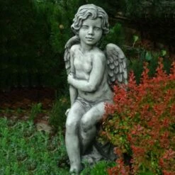 Sitzender Stein Engel Als Gartenskulptur - Baron