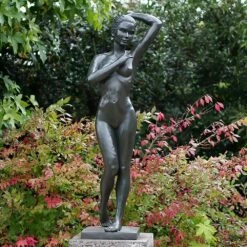 Stehende Frau Aktfigur Für Den Garten Aus Bronze - Harana