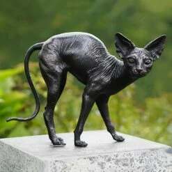 Stehende Katzenstatue Aus Bronze - Lebensgroße Nacktkatze - Sphinxkatze Minka