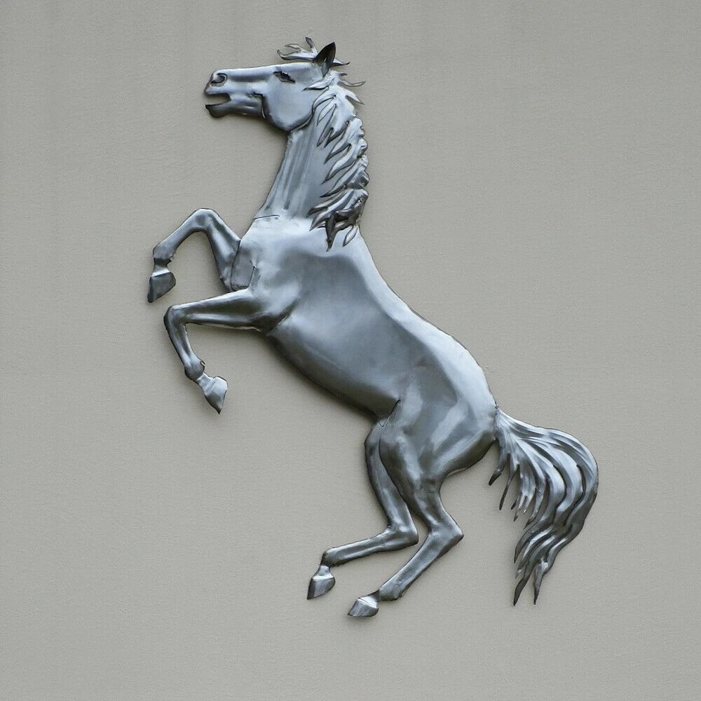 Steigendes Pferd Als Wandrelief Aus Edelstahl - Augendae 3 Steigendes Pferd Als Wandrelief Aus Edelstahl - Augendae