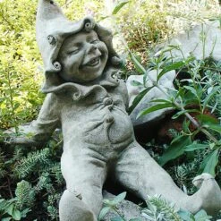 Steinguss Gartenwichtel Figur - Jimmy