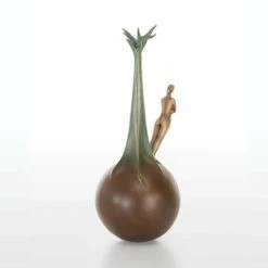 Stilvolle Bronzedekoration - Frauenfigur Auf Weltkugel - Bellerophon 6 Stilvolle Bronzedekoration - Frauenfigur Auf Weltkugel - Bellerophon -Outlet GARTENTRAUM Store stilvolle bronzedekoration frauenfigur auf weltkugel bellerophon2