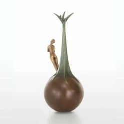 Stilvolle Bronzedekoration - Frauenfigur Auf Weltkugel - Bellerophon 7 Stilvolle Bronzedekoration - Frauenfigur Auf Weltkugel - Bellerophon -Outlet GARTENTRAUM Store stilvolle bronzedekoration frauenfigur auf weltkugel bellerophon3