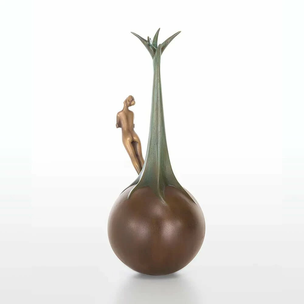 Stilvolle Bronzedekoration - Frauenfigur Auf Weltkugel - Bellerophon 5 Stilvolle Bronzedekoration - Frauenfigur Auf Weltkugel - Bellerophon – Bild 3