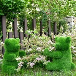 Topiary Gartenfigur In Rasenoptik Als Wasserspeicher - Bär - Bär Narius -Outlet GARTENTRAUM Store topiary gartenfigur in rasenoptik als wasserspeicher baer baer narius4