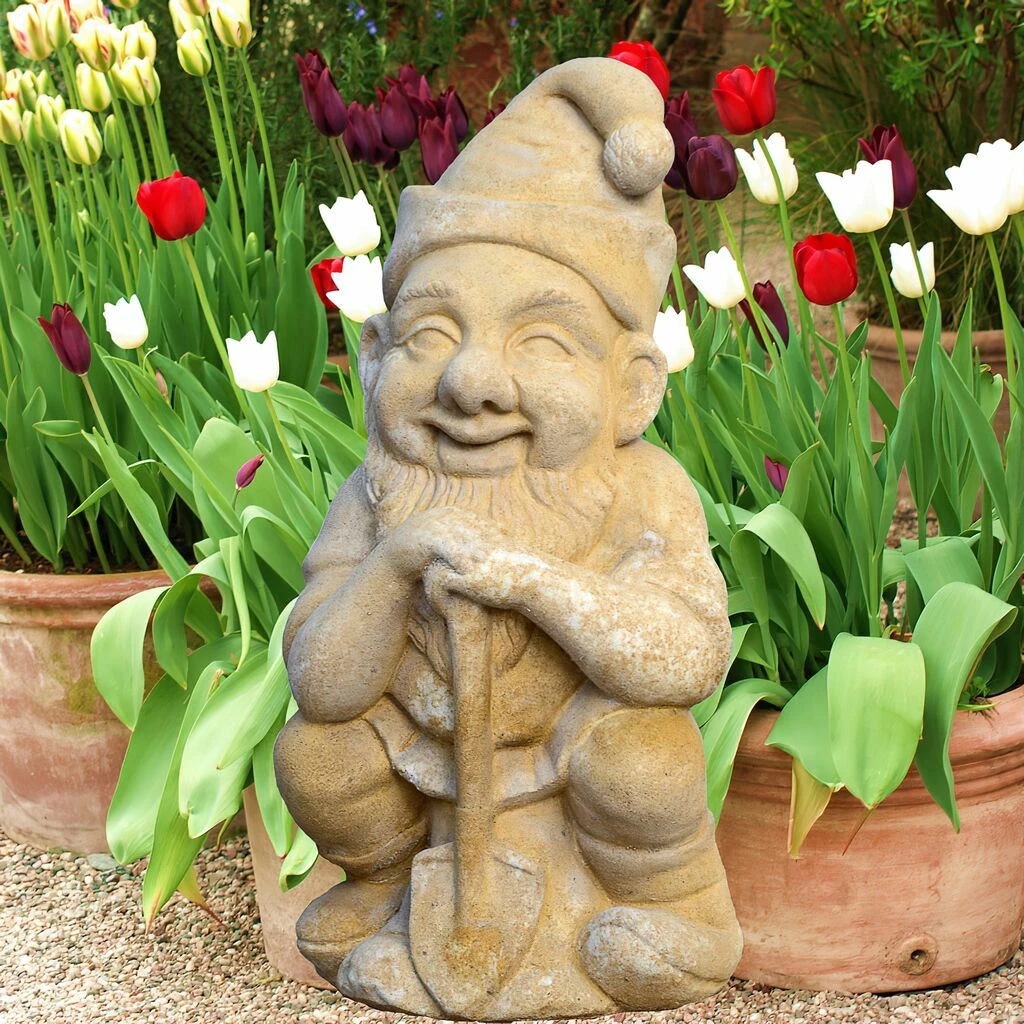 Witziger Gartenzwerg Mit Schaufel - Wendelin 3 Witziger Gartenzwerg Mit Schaufel - Wendelin