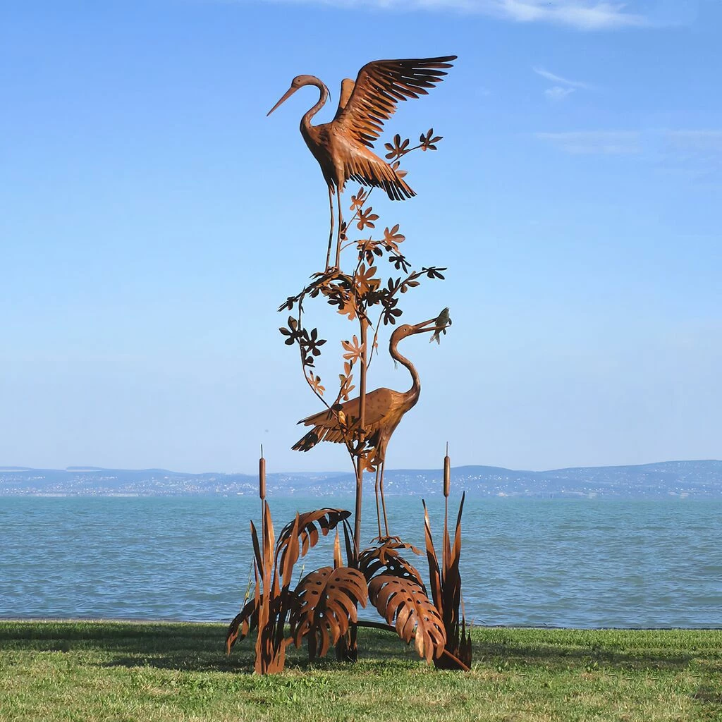 XXL Metall Vogelskulptur Reiherpaar Auf Schilf Mit Fisch - Ataduma 5 XXL Metall Vogelskulptur Reiherpaar Auf Schilf Mit Fisch - Ataduma – Bild 3